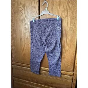 Lululemon floral print capri